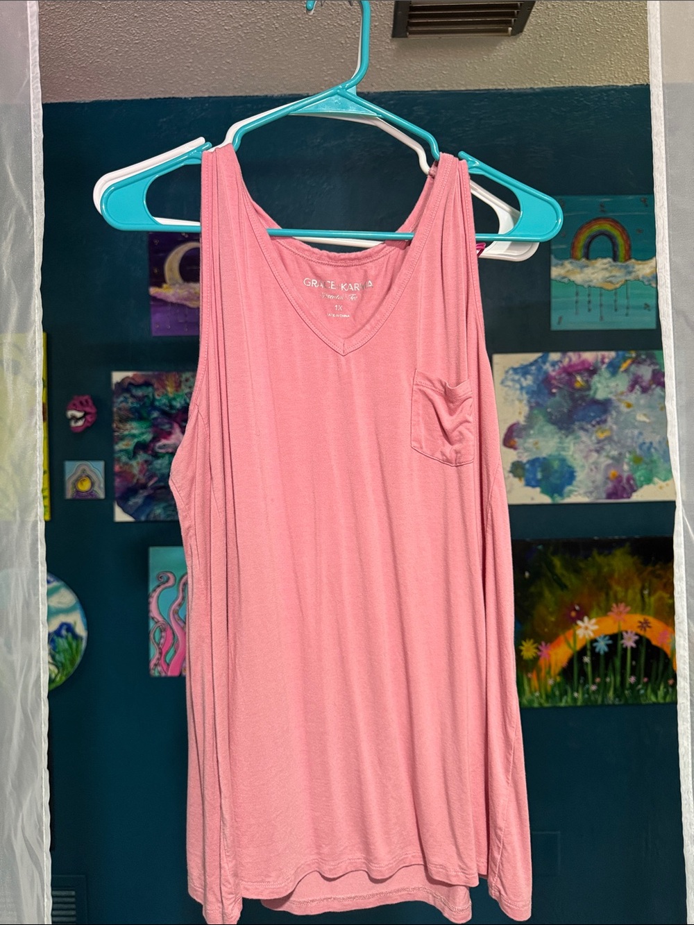 Soft Pink V-Neck Pocket Tank